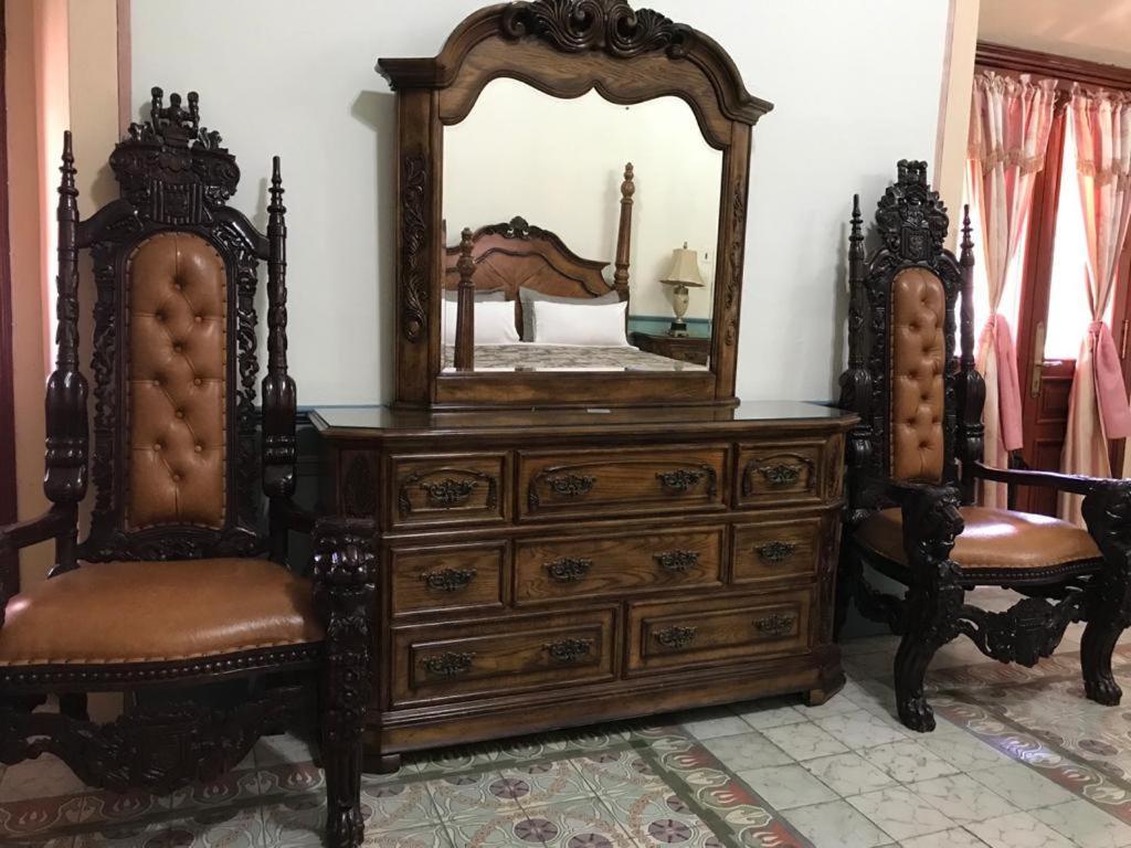 Hotel Casona Misiones เกเรตาโร ภายนอก รูปภาพ