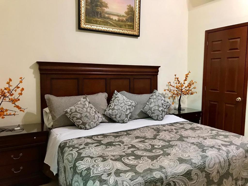Hotel Casona Misiones เกเรตาโร ภายนอก รูปภาพ