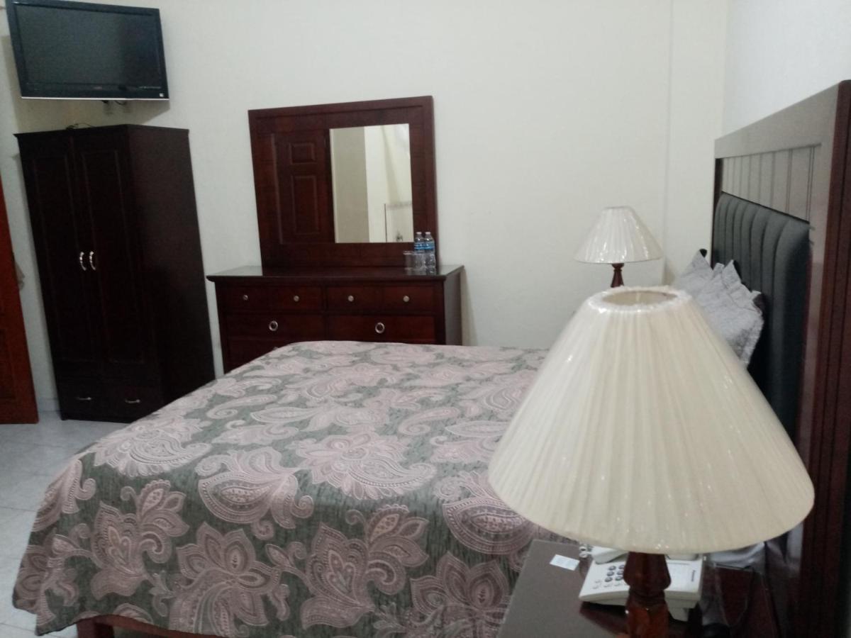 Hotel Casona Misiones เกเรตาโร ภายนอก รูปภาพ