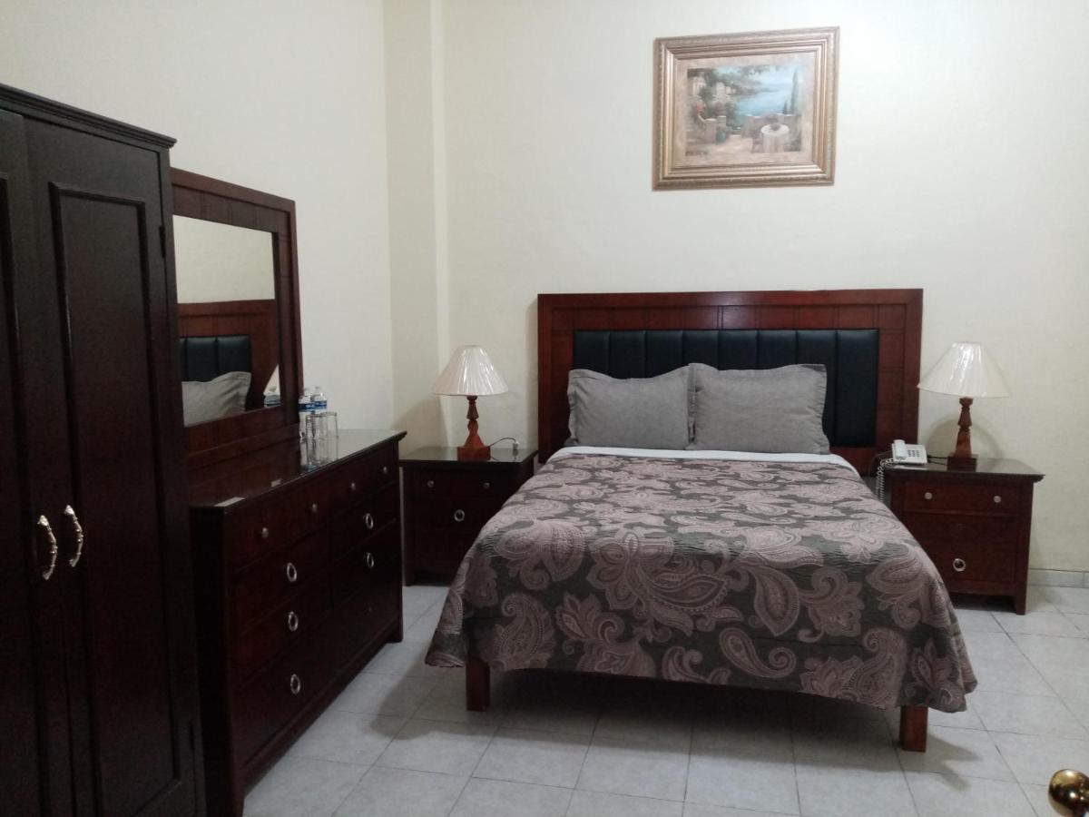 Hotel Casona Misiones เกเรตาโร ภายนอก รูปภาพ