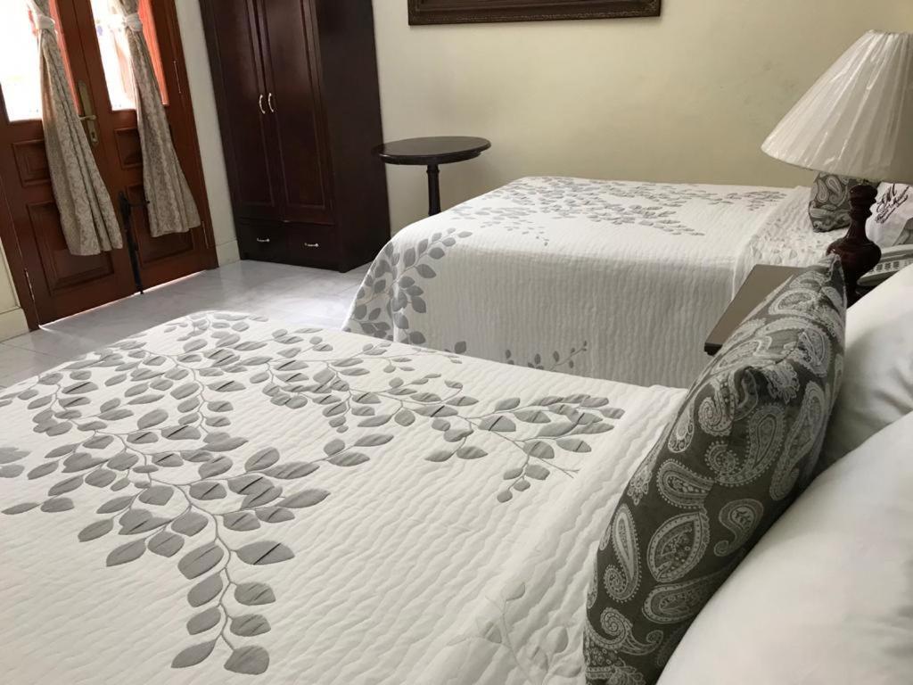 Hotel Casona Misiones เกเรตาโร ภายนอก รูปภาพ